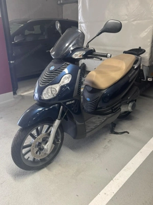 Piaggio Leichtmotorrad Bild 2