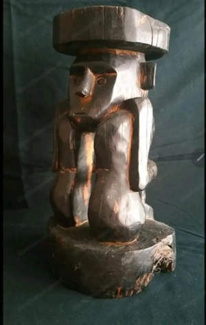 Seltener Janus karyatiden Hocker aus Borneo Indonesien  Bild 2