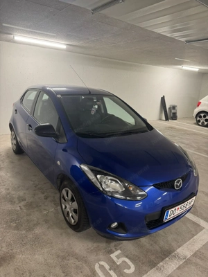 Mazda 2  1.4 Benzin  Frisch Vorgeführt  Bild 2