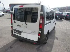 Opel Vivaro Bild 4