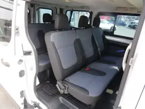 Opel Vivaro Bild 14