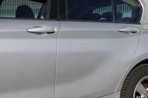 BMW 116d 2.0 SPORT LINE *Pickerl NEU *super Ausstattung *Reifen NEU *BI-Xenon *Navi *UVM. Bild 3