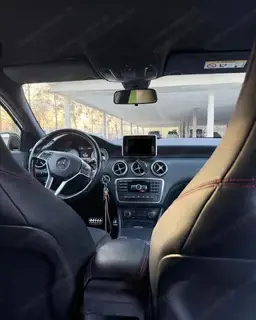 Mercedes-Benz A180 Bild 7