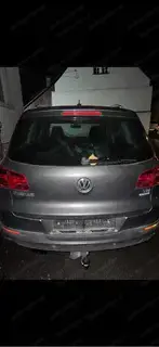Volkswagen Tiguan 2.0 TDI   Bastler   Export Bild 5