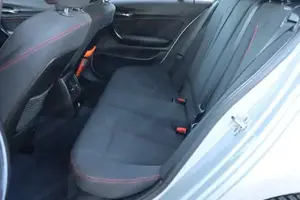 BMW 116d 2.0 SPORT LINE *Pickerl NEU *super Ausstattung *Reifen NEU *BI-Xenon *Navi *UVM.