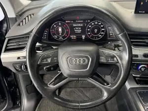 Audi Q7 Bild 12