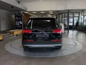 Audi Q7 Bild 6