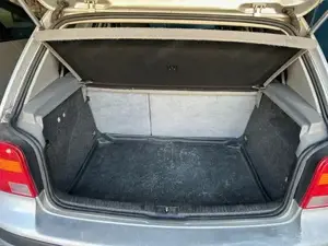 VW Golf Silber metallic Baujahr 2001 Bild 5