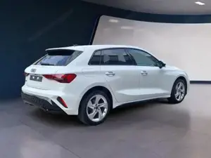 Audi A3 35 TFSI S line SB S-line SONOS Pano Navi Assist... Bild 6