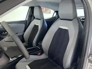 Opel Mokka Elegance 1.2 100kW (136PS) Klimaautomatik, Si... Bild 9