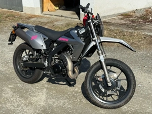 gebrauchtes Moped Bild 3