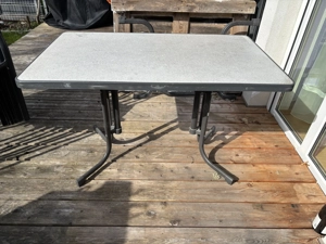 Gartenstühle + Tisch Bild 2