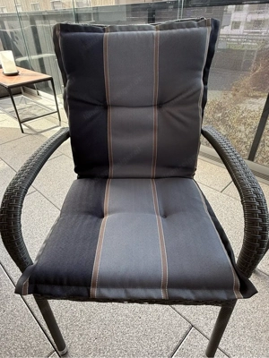 Gartentisch inkl. Stühle Bild 4