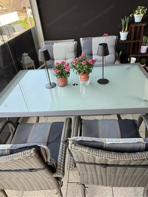 Gartentisch inkl. Stühle Bild 2