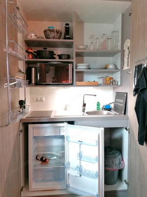 Wohnen auf Zeit, modernes Apartment mit WLAN, 50"Sat TV, Reinigungsservice, in Vorarlberg, Hohenems  Bild 2