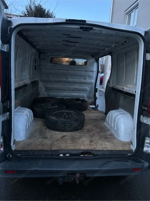 Opel Vivaro Kastenwaagen Lang Bild 5