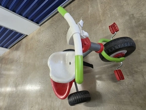 Dreirad ohne Lenkstange  Bild 2