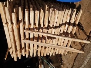 handgefertige Holzpfosten