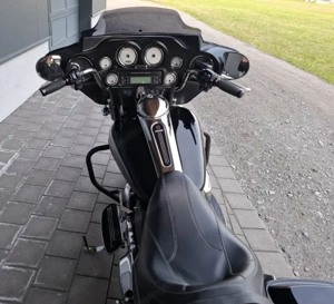 Harley Davidson Street Glide FLHX Bild 5