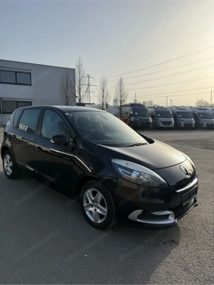 Renault scenic 1.5dCi Bild 3