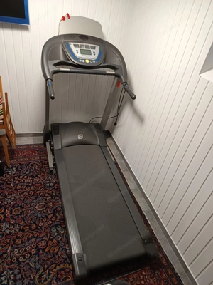 Laufband - Hometrainer - Fitness - Sport - Lauftraining - wie neu!