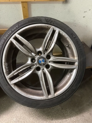 BMW F10 M Felgen 19 Zoll Bild 3