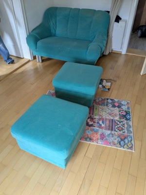 Couch mit 2 Hocker Bild 4