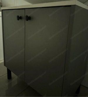 Bad Unterschrank Bild 2