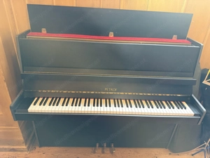 Petrof Klavier in sehr guten Zustand Bild 7