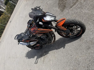 KTM 790 Duke TIEFERGELEGT - top Zustand - viel Zubehör Bild 4