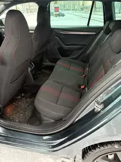 Skoda Octavia 2.0 TDI Ambition DSG Kombi  Bild 5