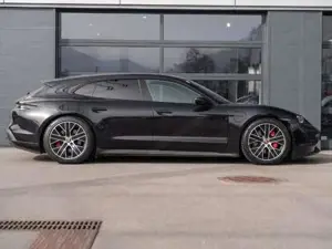 Porsche Taycan Bild 6