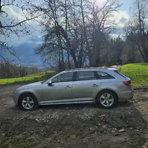 Audi A4 Avant wenig Kilometer Topzustand Bild 6