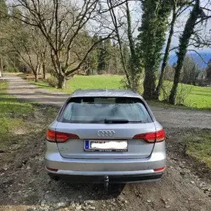 Audi A4 Avant wenig Kilometer Topzustand Bild 3