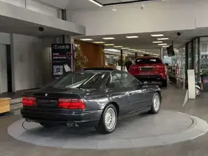 BMW 850 Bild 5