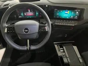 Opel Astra Caravan L Sports Tourer 1.2 GS/AHK/LED/SHZ/ACC/ 96 kW (... Bild 10