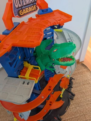 hot wheels ultimate Parkgarage  Bild 5