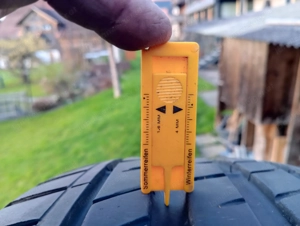 Sommerreifen Nexen N fera Sport SUV 235 55 R19 105 V