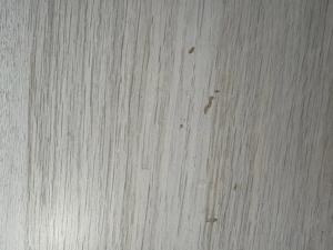 IKEA Schreibtisch mit Schubladen, Lampe und Wandregal   Set Bild 4