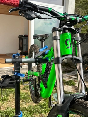 Downhill Bike Bild 8