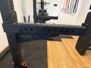 Rogue Squat Rack SML-2 inkl. Zubehör Bild 3
