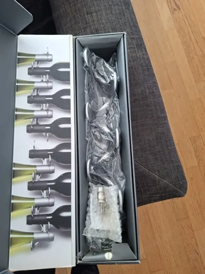 vergebe Edles Weinregal NEU Bild 2