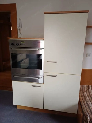 Hochwertige Einbauküche  Bild 2