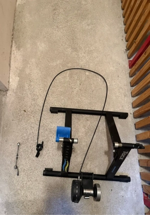 Tacx Fahrradtrainer Rollentrainer Bild 4
