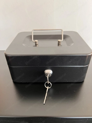 Geldkassette schwarz