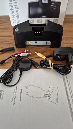 Funkkopfhörer-Lade-Basisstation Bild 2