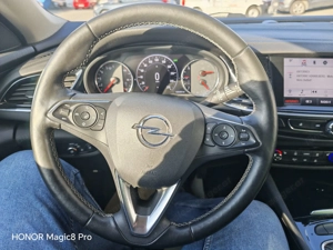 Opel Insignia Sports Tourer Bild 9