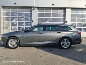 Opel Insignia Sports Tourer Bild 2
