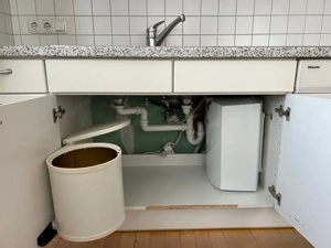 Einbauküche inklusive Geräte Bild 5