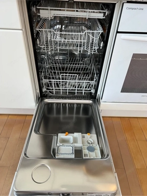 Einbauküche inklusive Geräte Bild 11